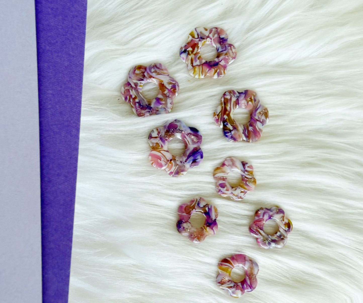 Pampilles interchangeables - Lila vanilla 💜 - Bijoux faits main en France – Créations artisanales uniques | Andreina Clay