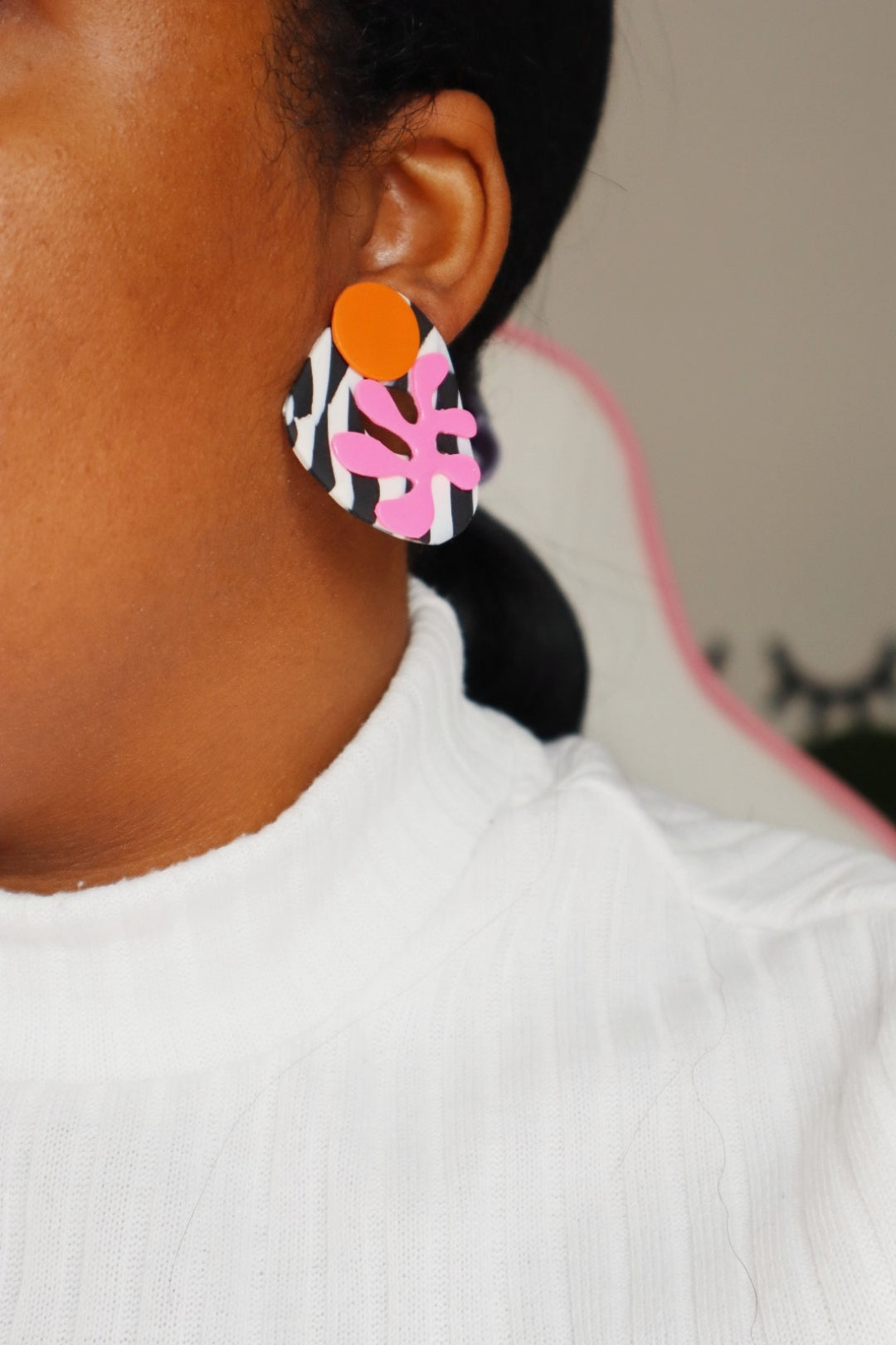 Boucles d’oreilles en argile polymère « Coral Fusion » inspirées de Matisse - Perla - Clous de déclaration uniques