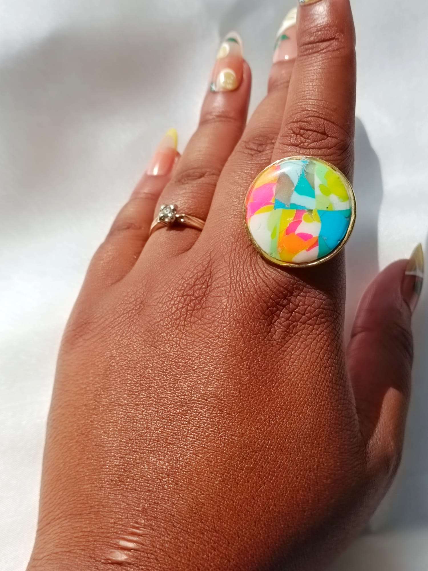 Ring Cristal - Stainless steel ring, adorned with a polymer clay marble stone- Adjustable ring