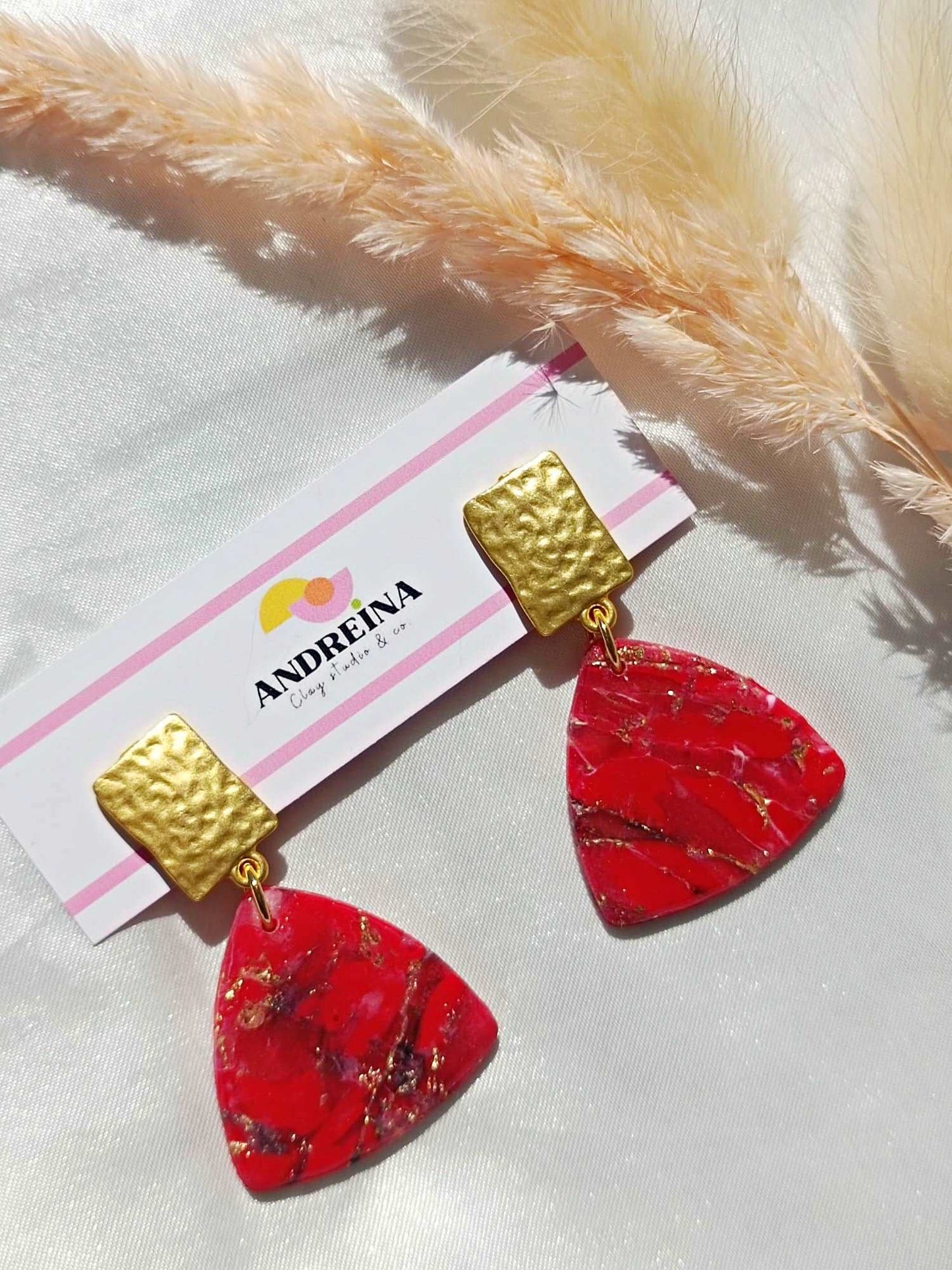 Ruby-Inspired Polymer Clip-On Earrings: Stainless Steel Fermoir, Faux Gemstone Design – Stylish, Hypoallergenic Jewelry for Fashion Enthusiasts!