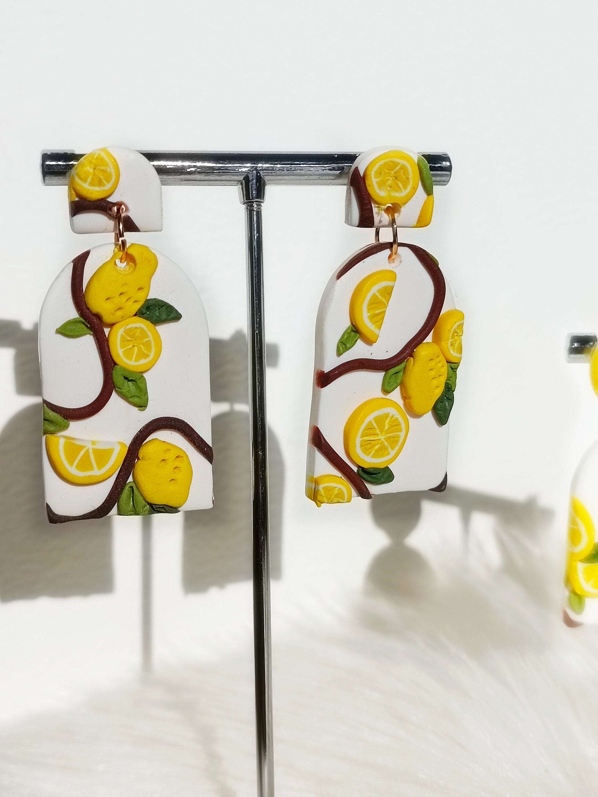 Lemon garden: Boucles d'oreilles faites en pâte polymère a la main en France. Clay earrings made in France.