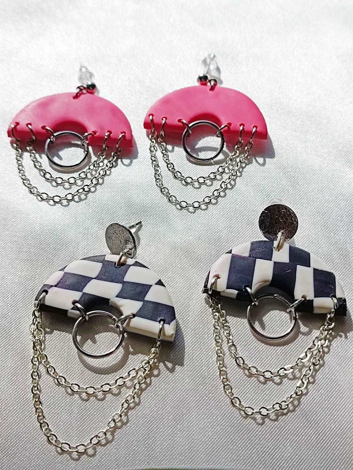 Chained black and white checkered Polymer clay earrings - SEPTUM